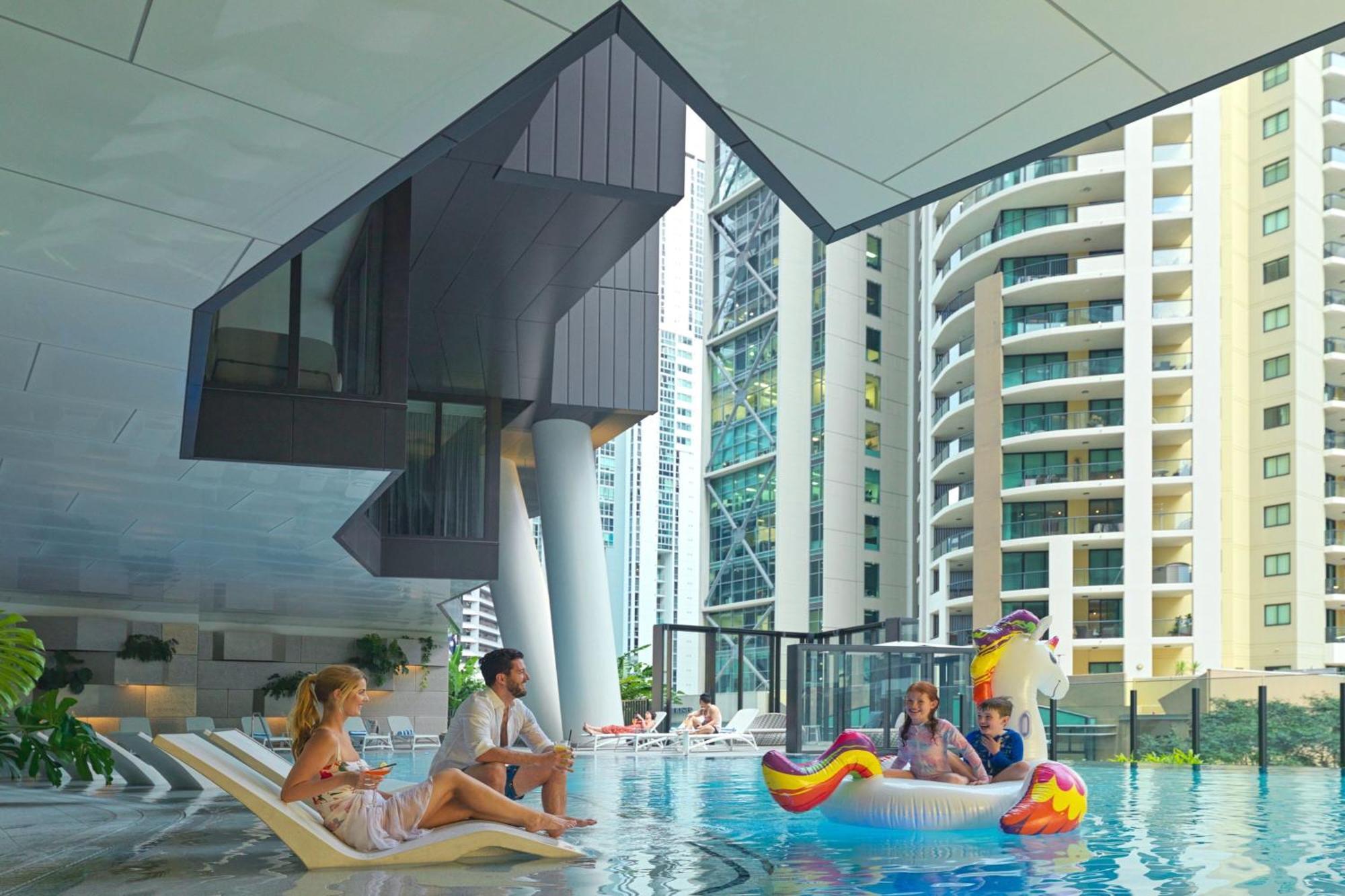 Hotel The Westin Brisbane Exterior foto The pool at the M on Mary